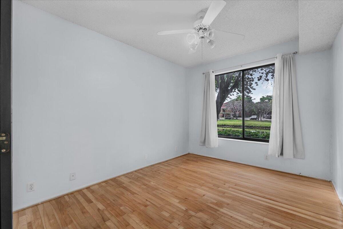 10538 NW 10th Street, Plantation, FL 33322 photo 12