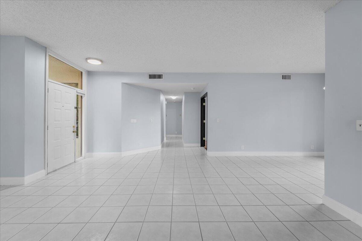 10538 NW 10th Street, Plantation, FL 33322 photo 4