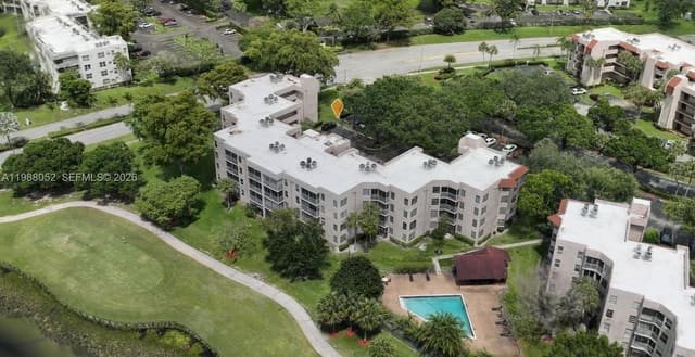 1811 Sabal Palm Drive 408, Condo 1 Of Sabal Palm Con, Davie, FL