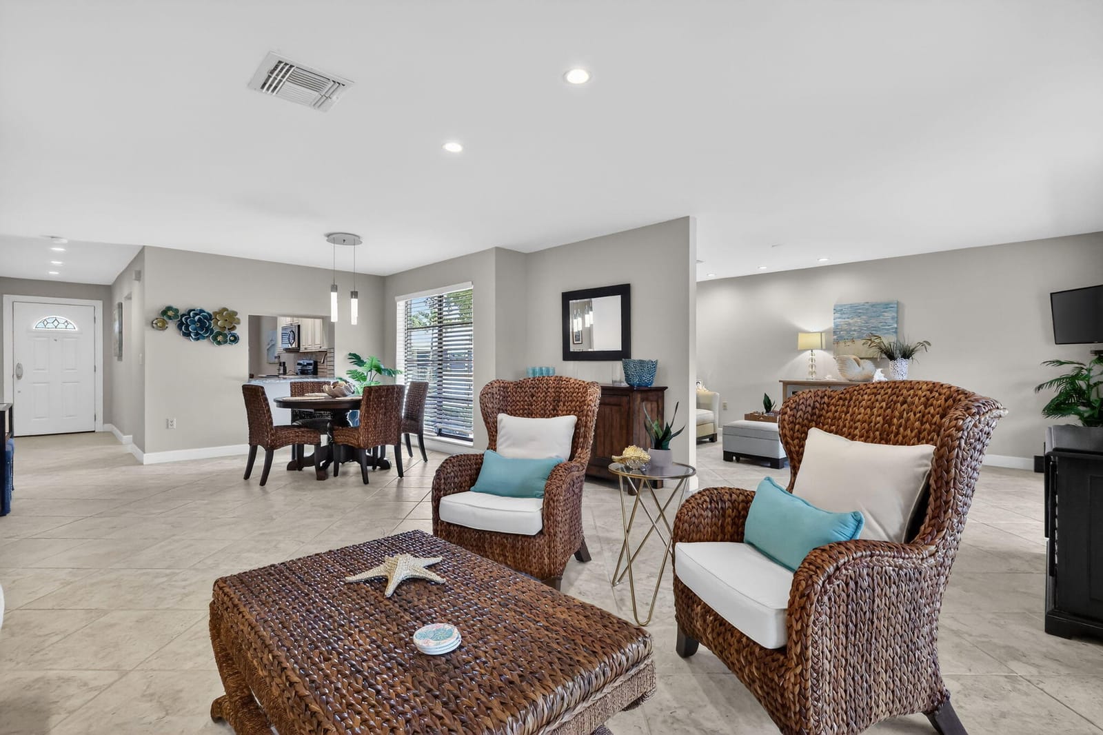 41 Stratford Lane W B, Boynton Beach, FL 33436 photo 9