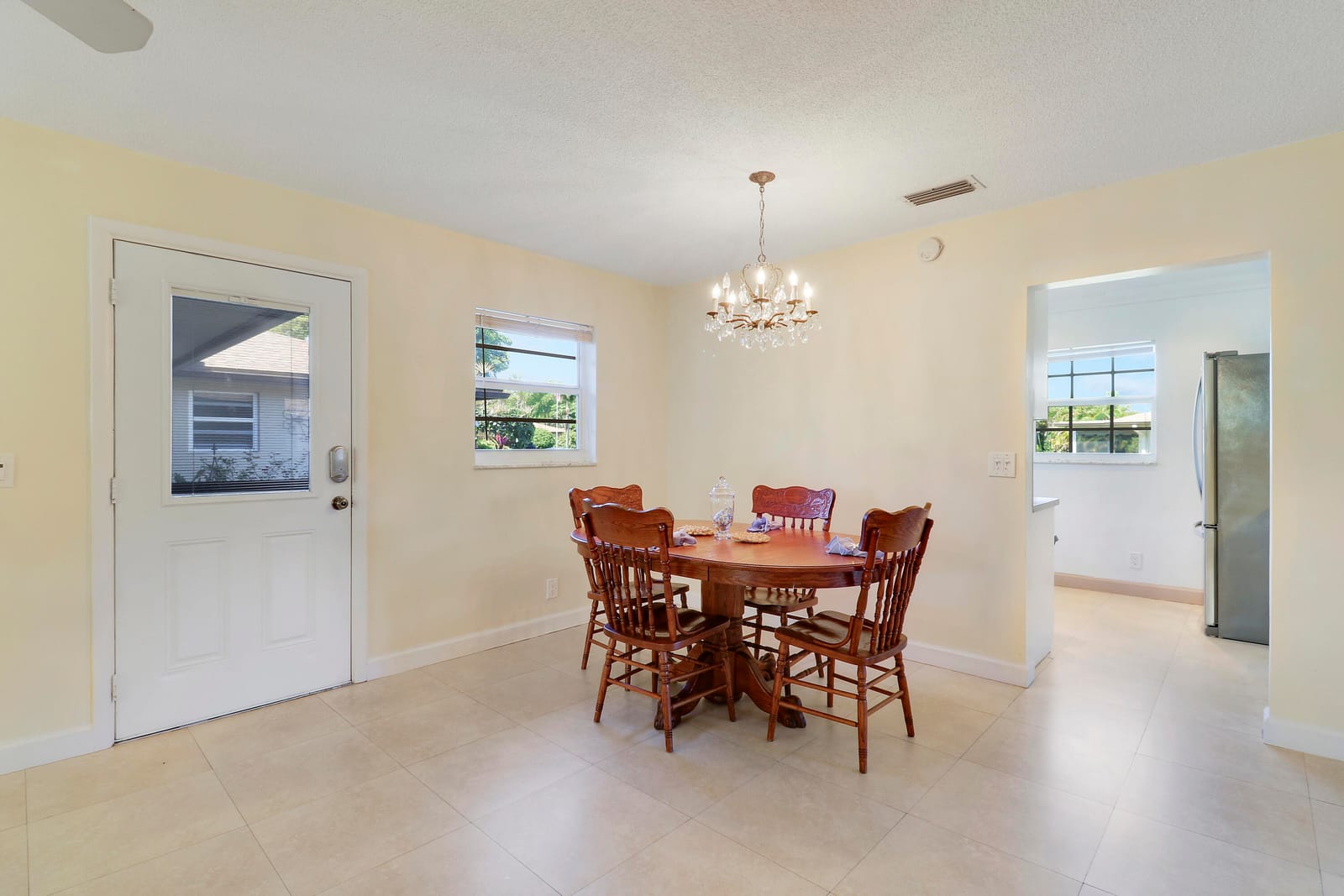 129 Mockingbird Lane, Delray Beach, FL 33445 photo 12