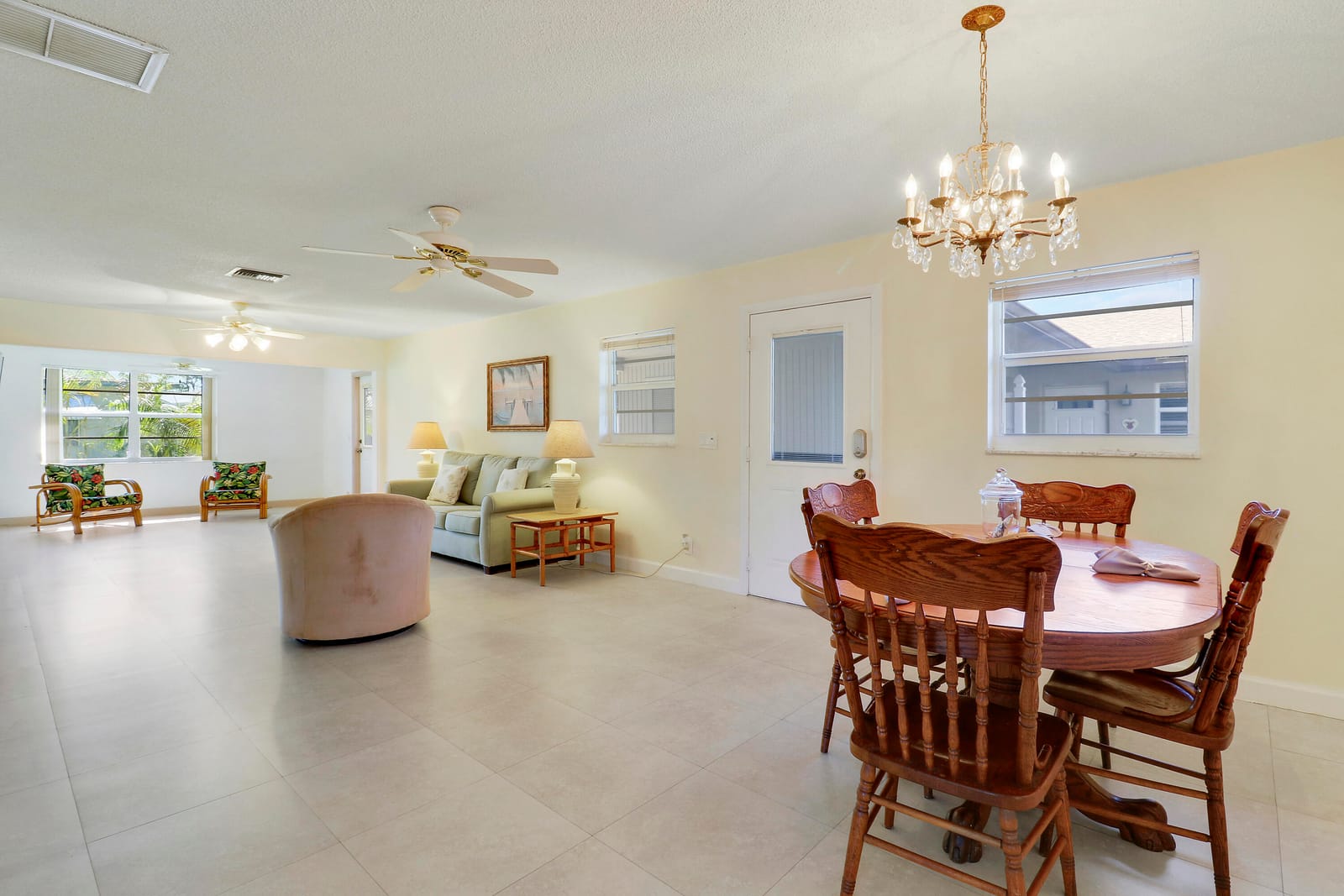 129 Mockingbird Lane, Delray Beach, FL 33445 photo 9