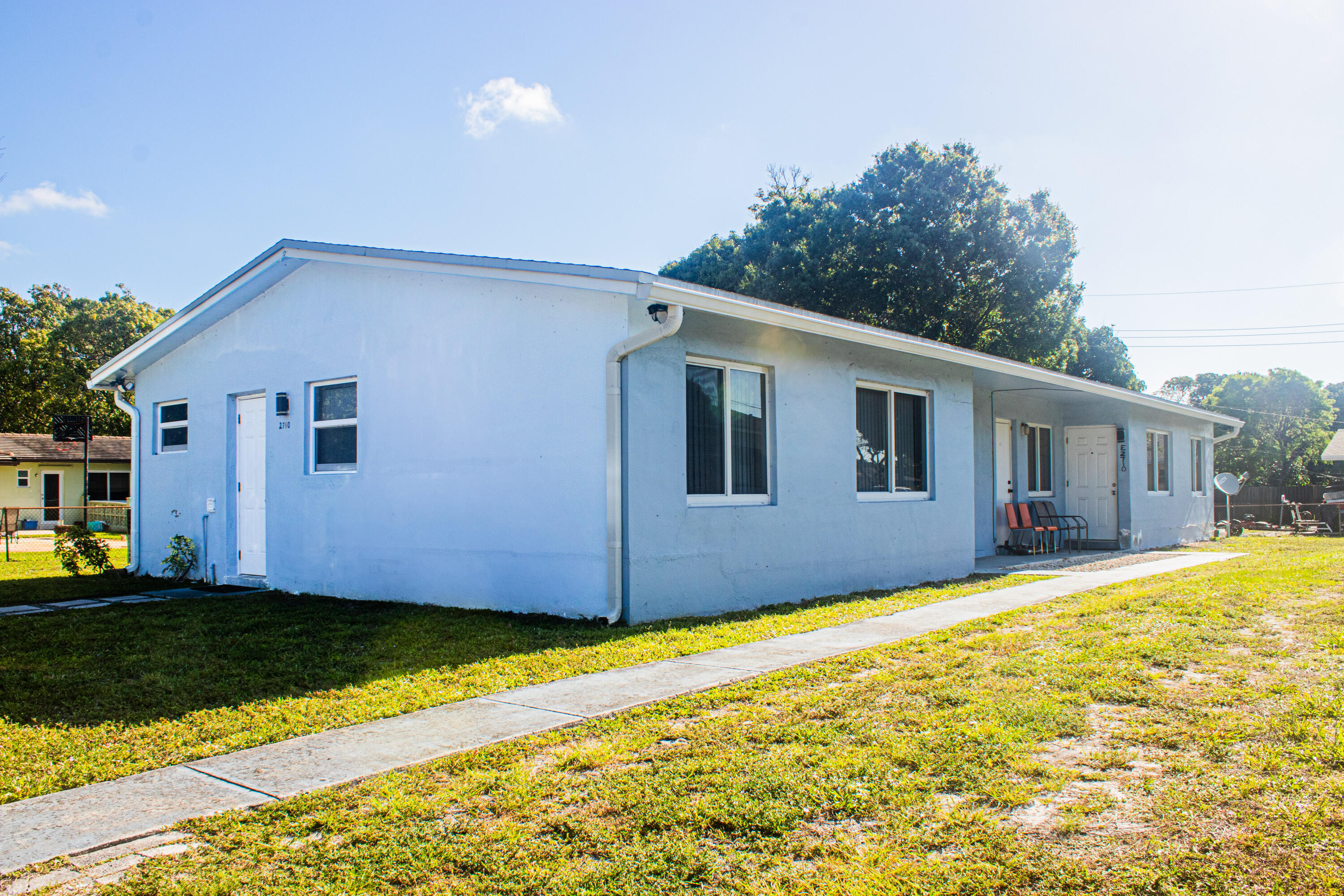 2710 NW 24th Avenue 1-2, Oakland Park, FL 33311, Oakland Park
