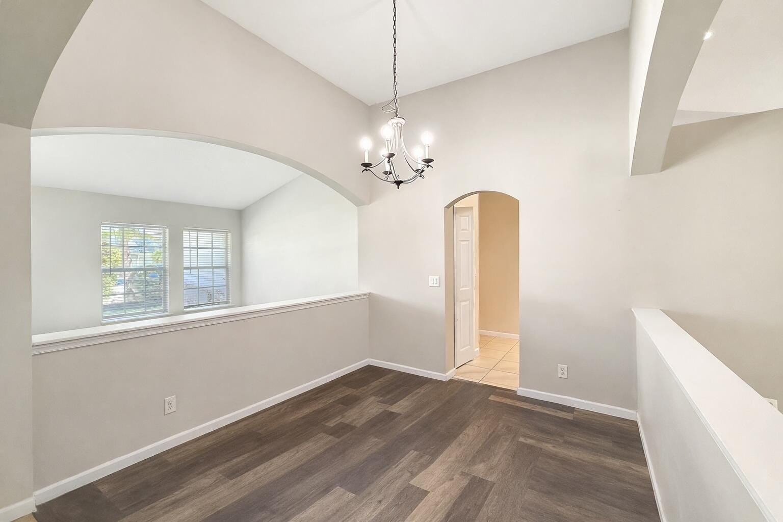 1526 SW Dycus Avenue — photo 3