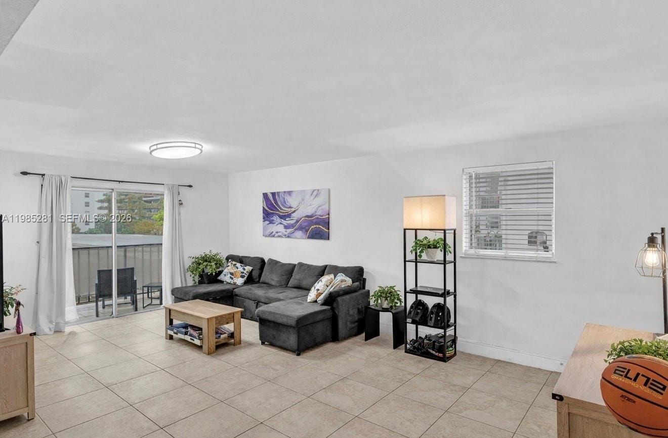 1236 Alton Road 304, Miami Beach, FL 33139 photo 4