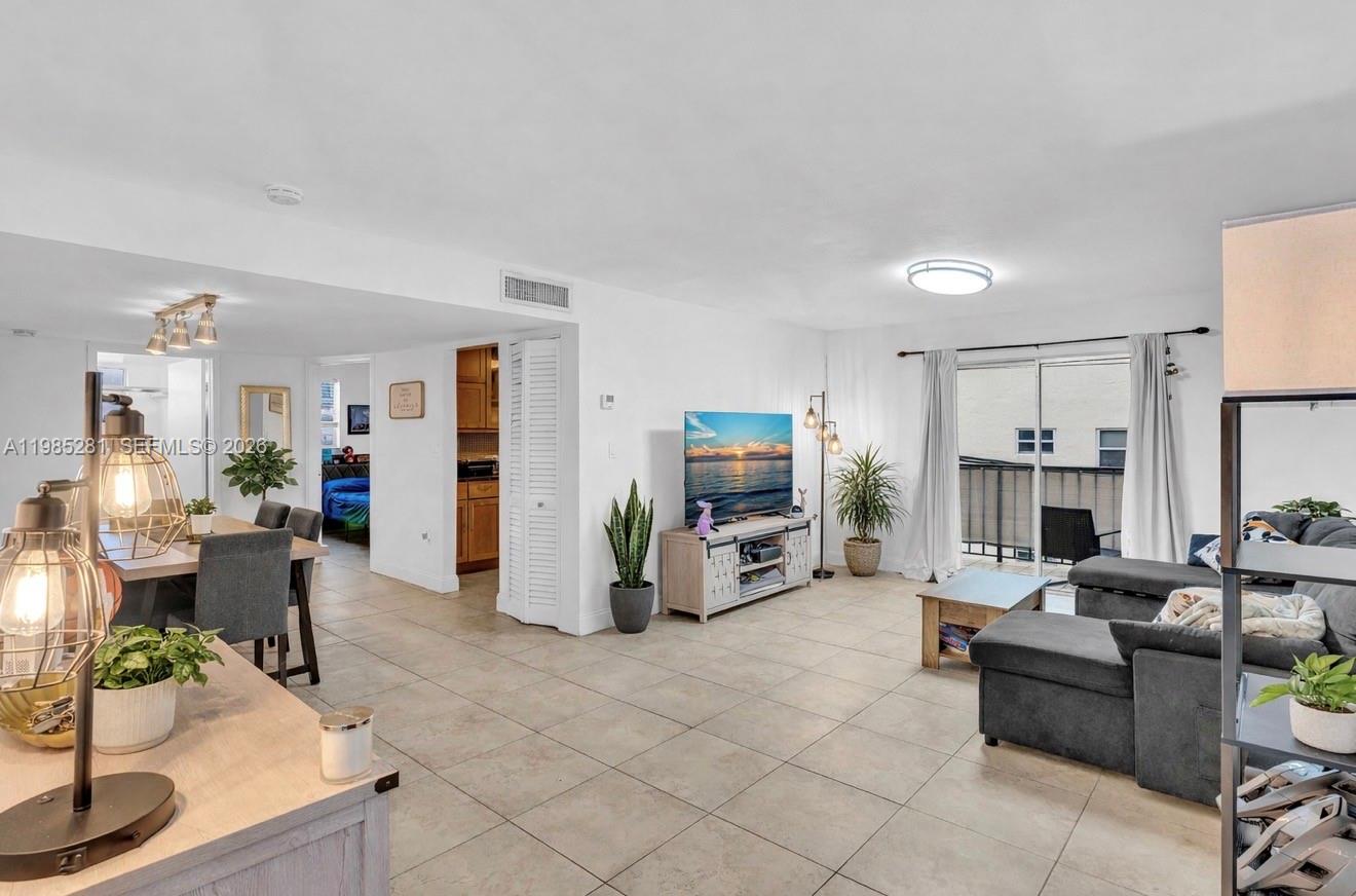 1236 Alton Road 304, Miami Beach, FL 33139, Miami Beach