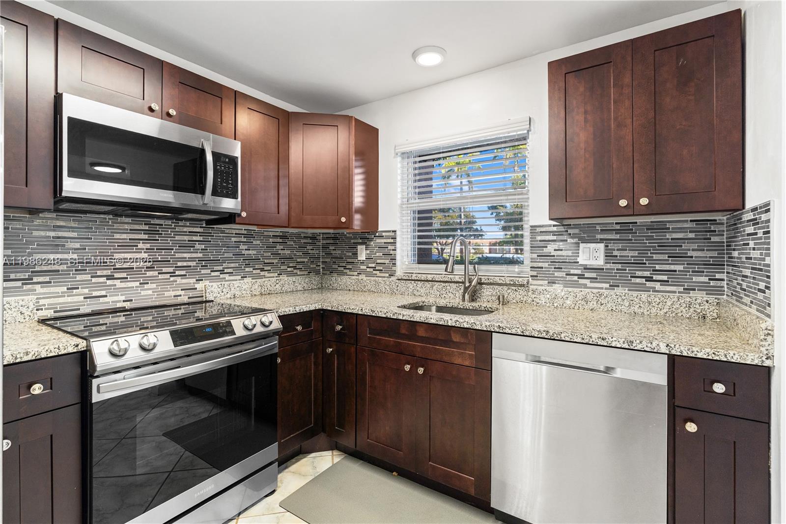 9540 Sunrise Lakes Boulevard 103, Sunrise, FL 33322, Sunrise