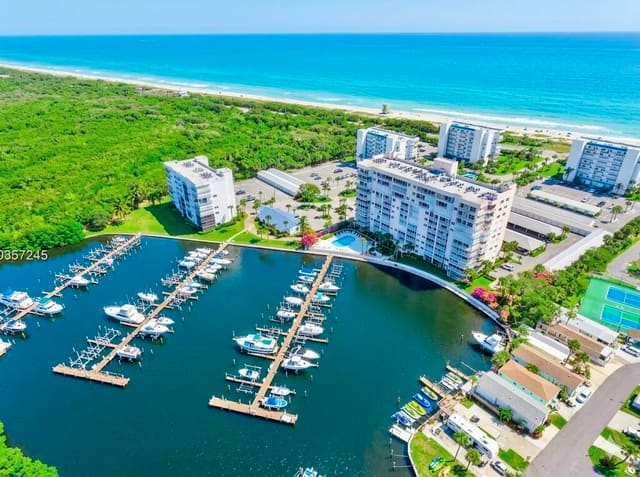 5151 N Hwy A1a 212, Ocean Harbour Condominium A, Fort Pierce, FL