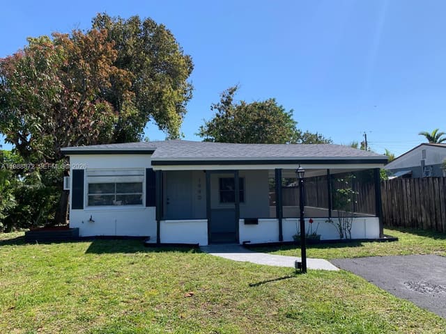 1990 NE 181st Street, North Miami Beach, FL 33162