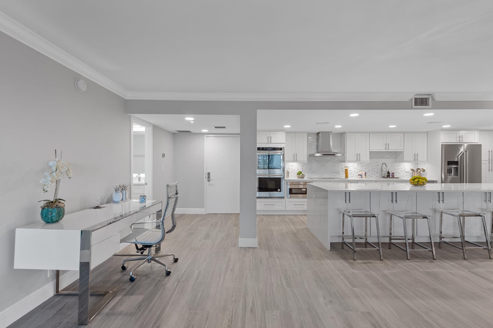 777 NE Bayshore Drive 705 — photo 5