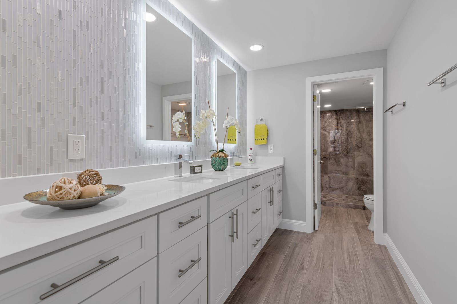777 NE Bayshore Drive 705 — photo 8