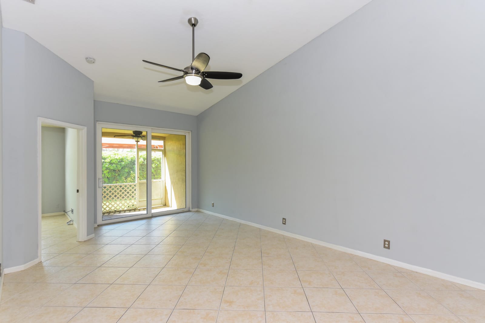 6437 Park Lake Circle, Boynton Beach, FL 33437 photo 18