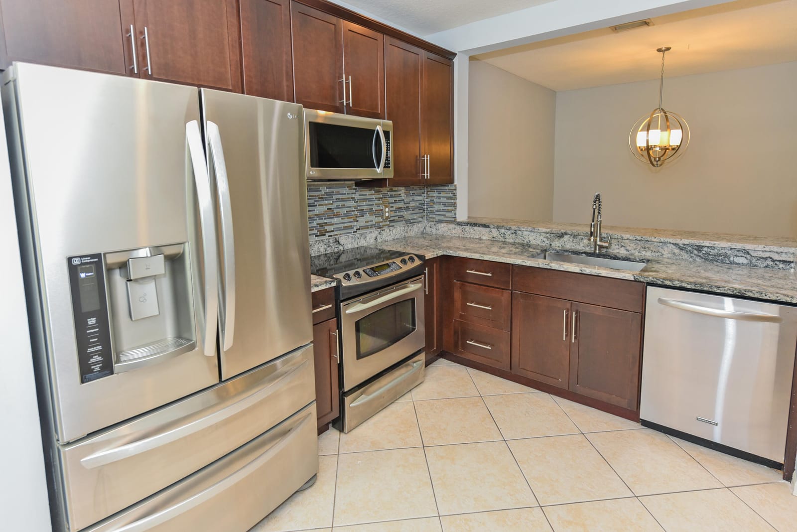 6437 Park Lake Circle, Boynton Beach, FL 33437 photo 10