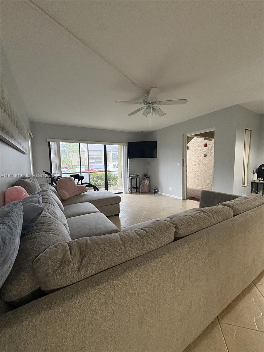 718 Sunny Pine Way D1, Greenacres, FL 33415 photo 3