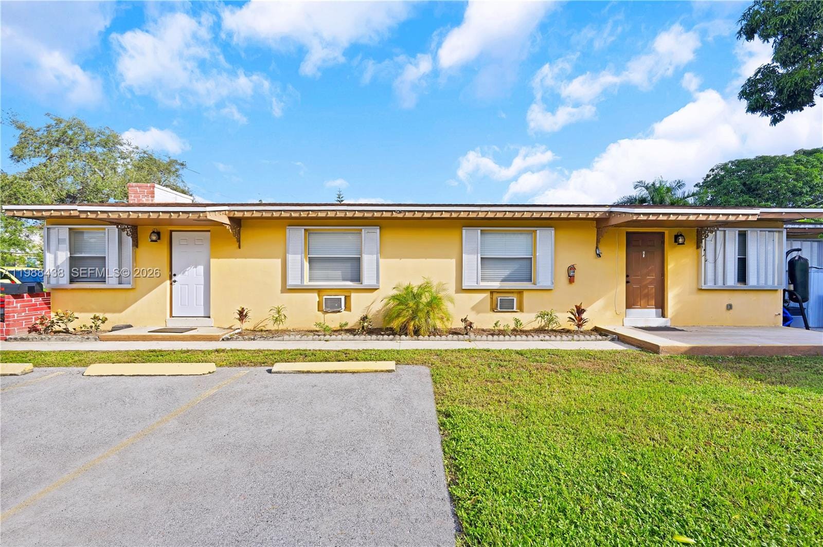 923 N 16th Court, Hollywood, FL 33020