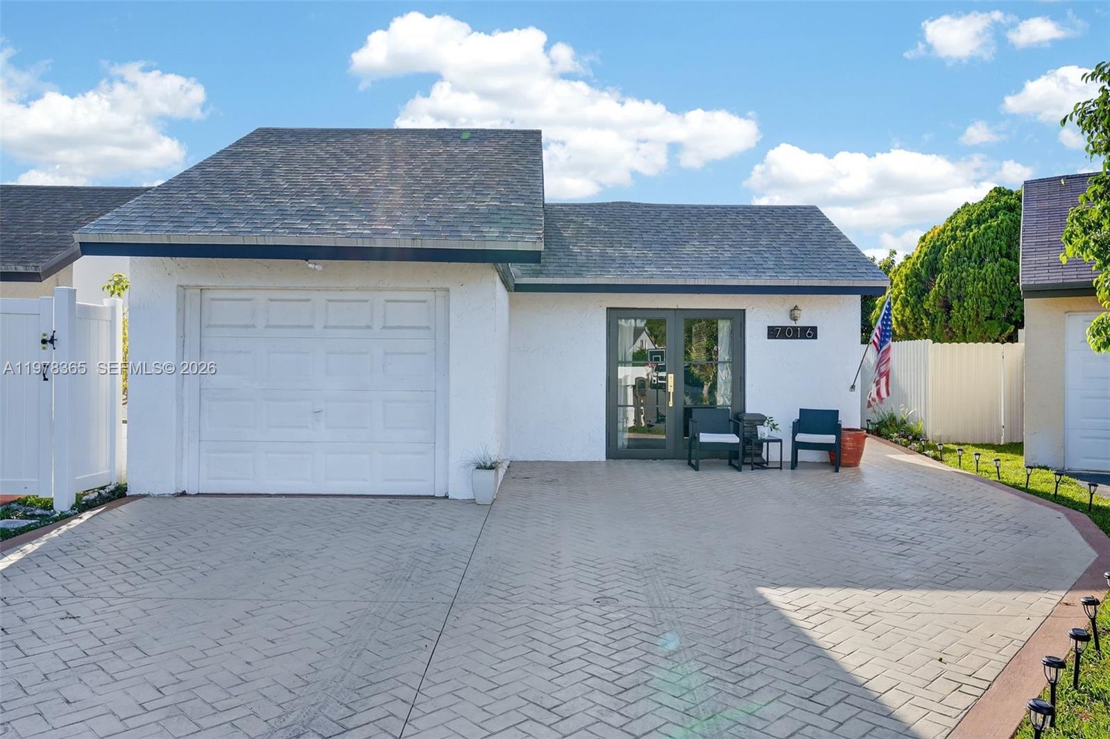 7016 SW 103rd Place, Miami, FL 33173, Miami