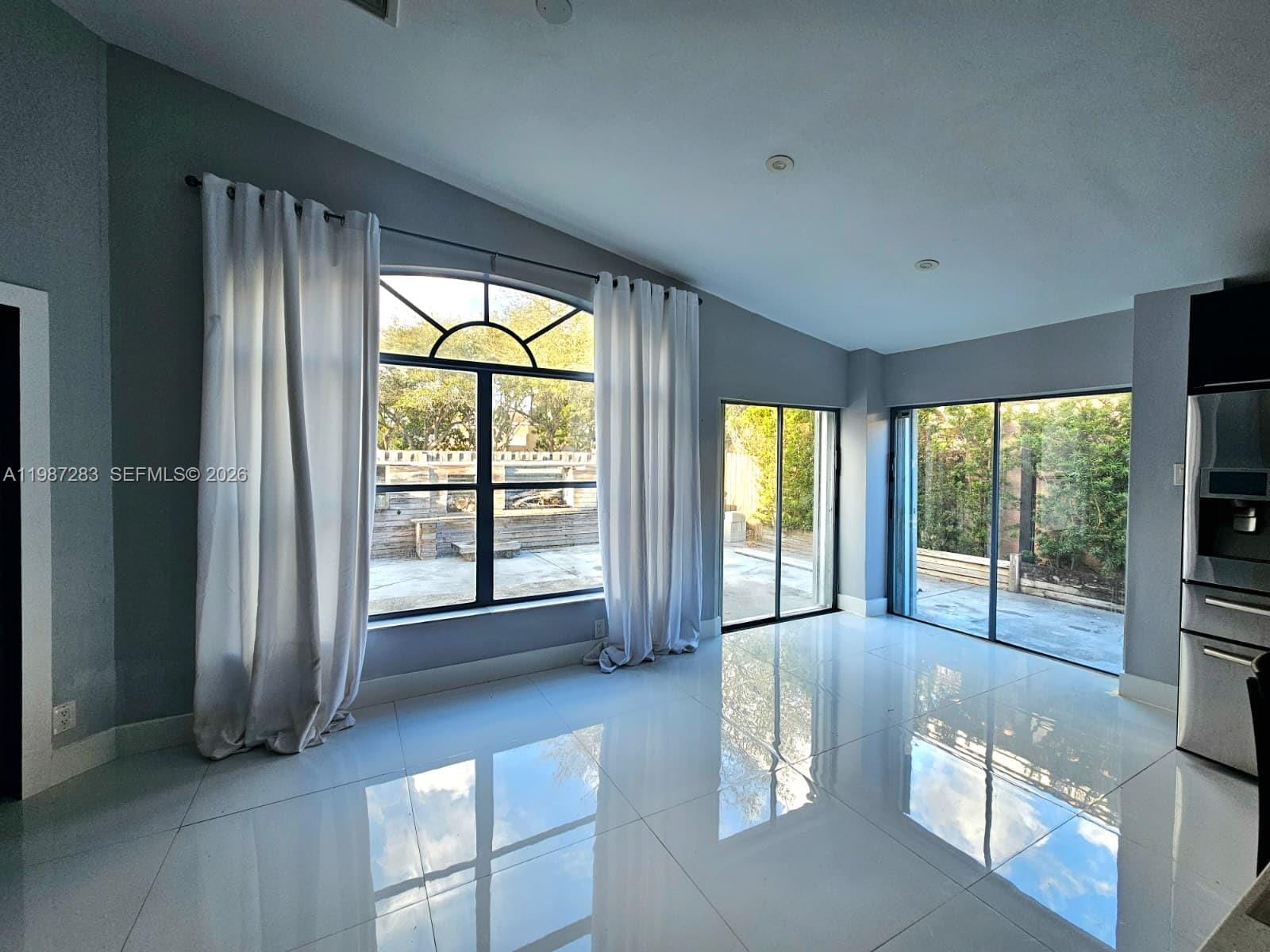 8003 SW 158th Place — photo 8