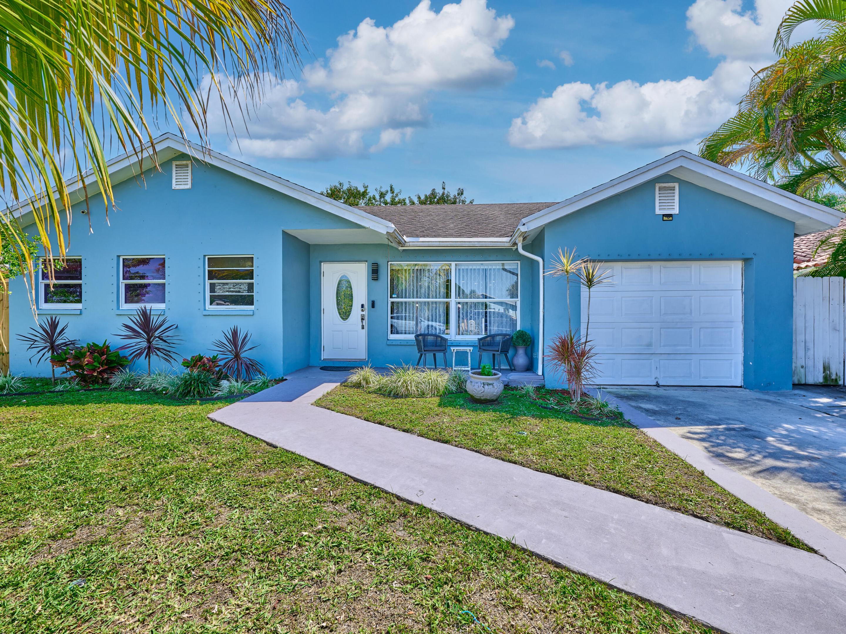9020 SW 8th Street, Boca Raton, FL 33433, Boca Raton
