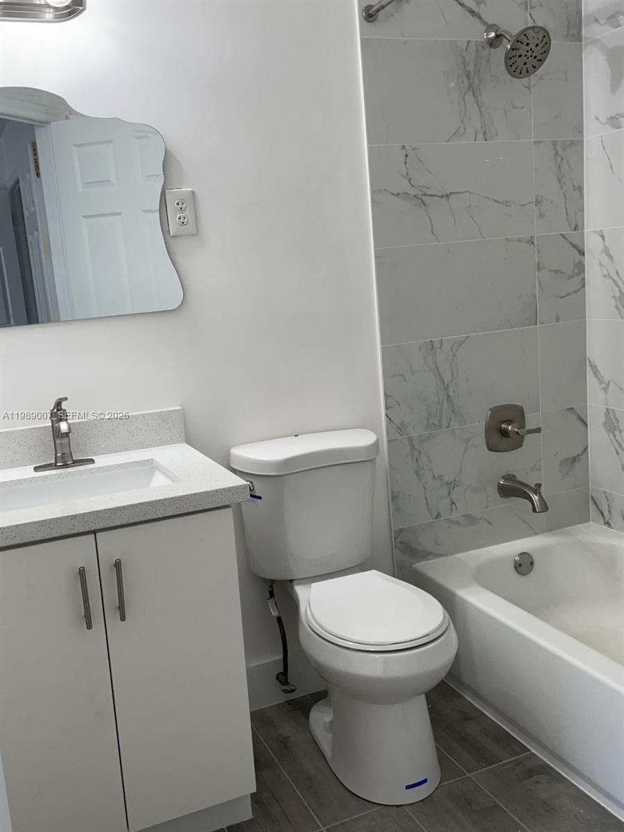 5725 NW 114th Path 106, Doral, FL 33178 photo 19