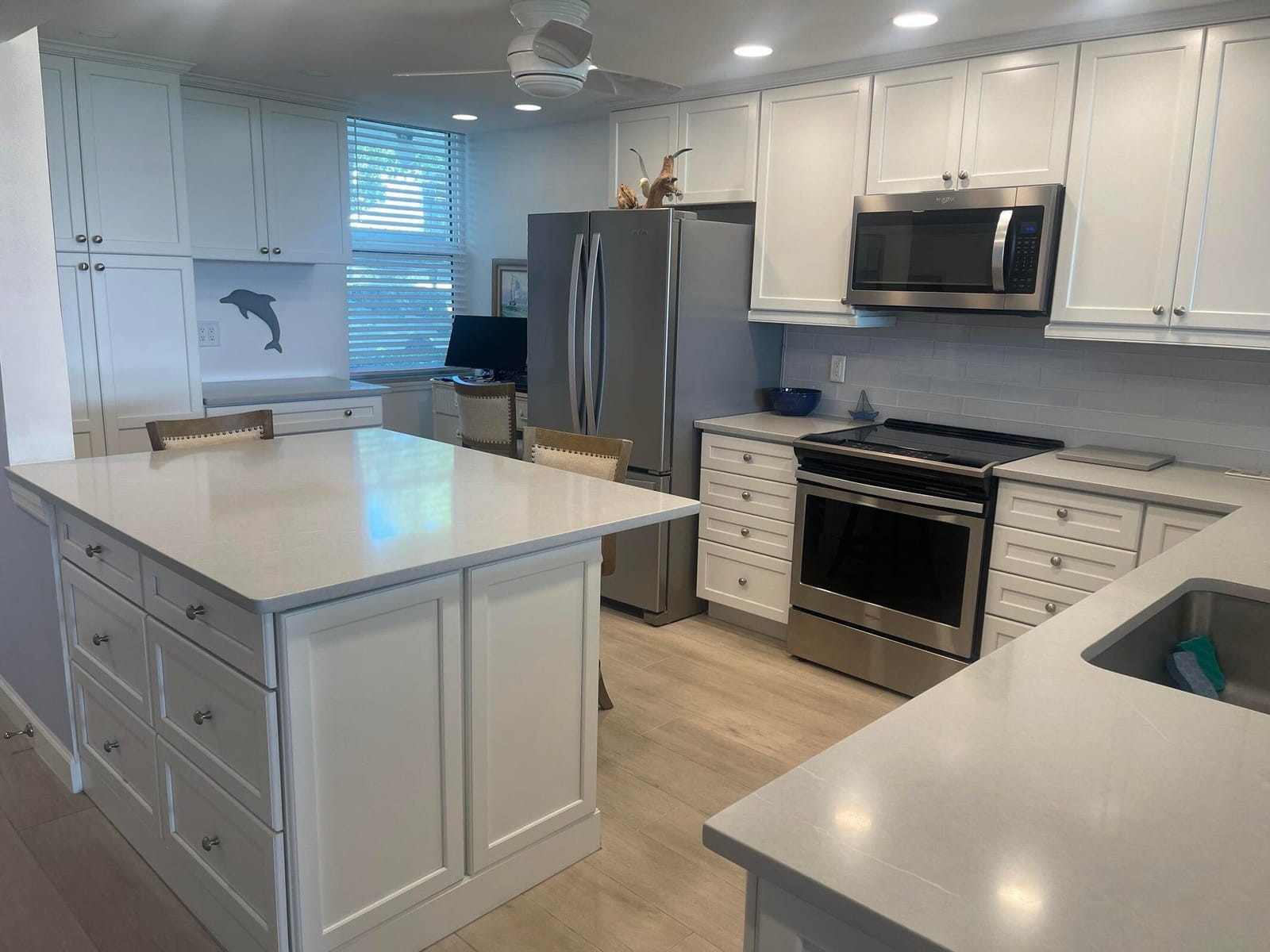 1950 SW Palm City Road 13104 — photo 3