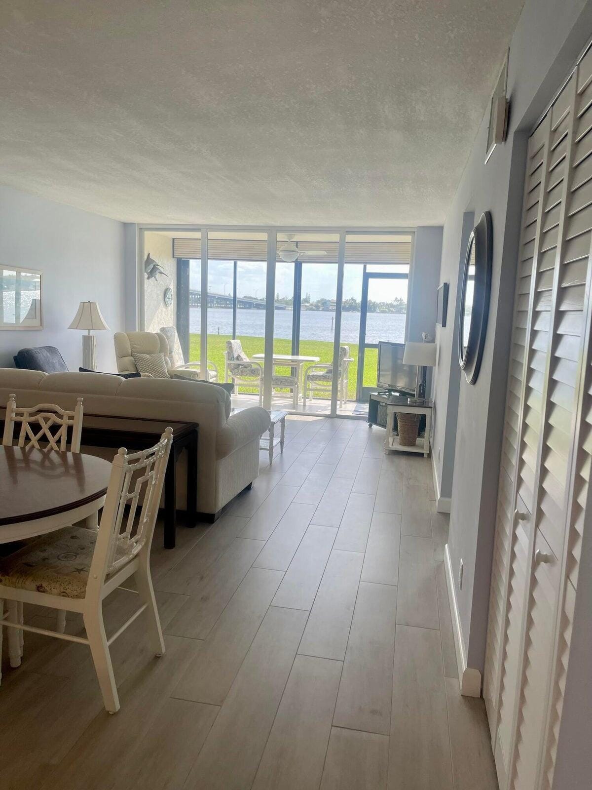 1950 SW Palm City Road 13104 — photo 4