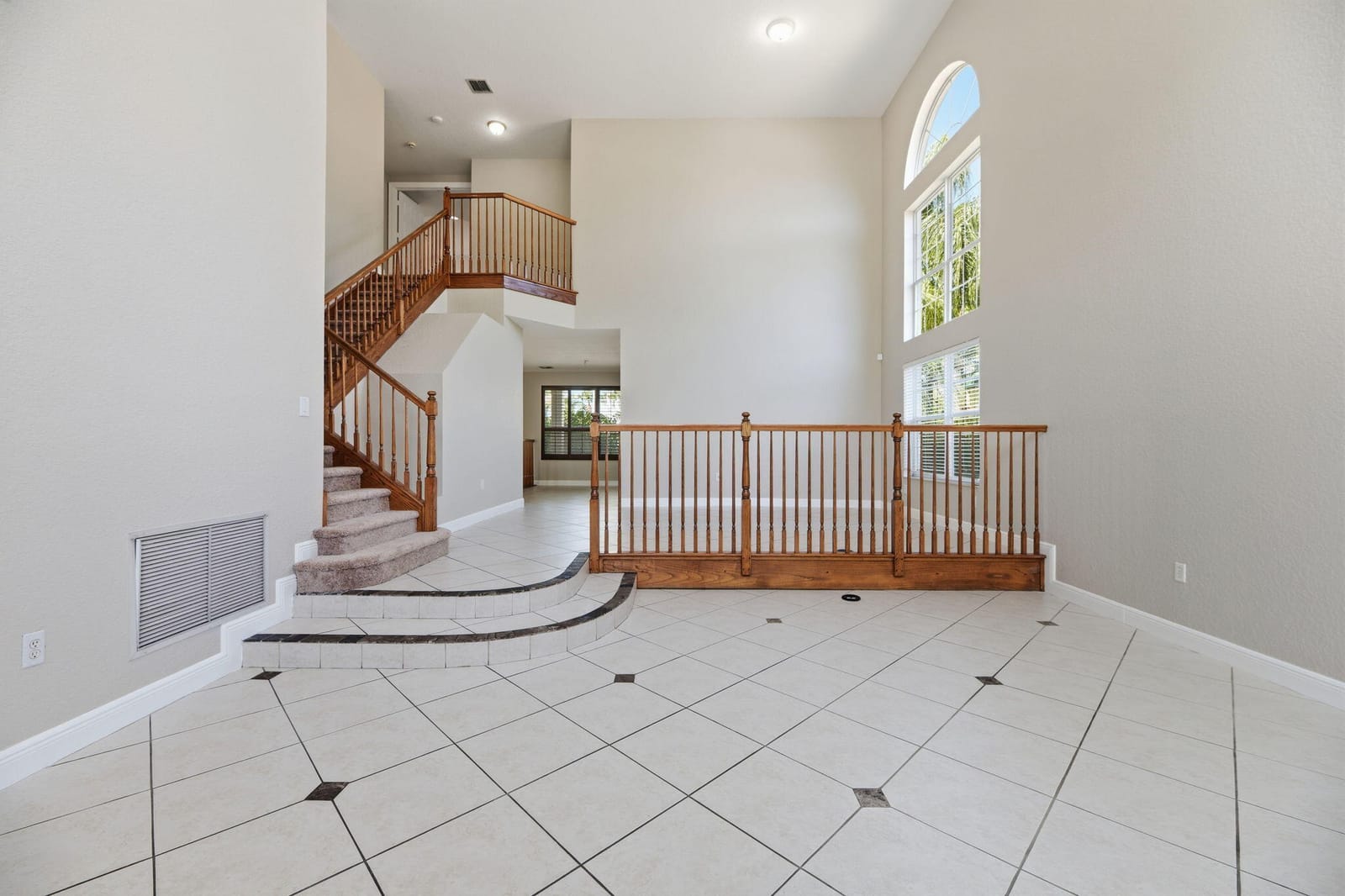 9705 Napoli Woods Lane — photo 3