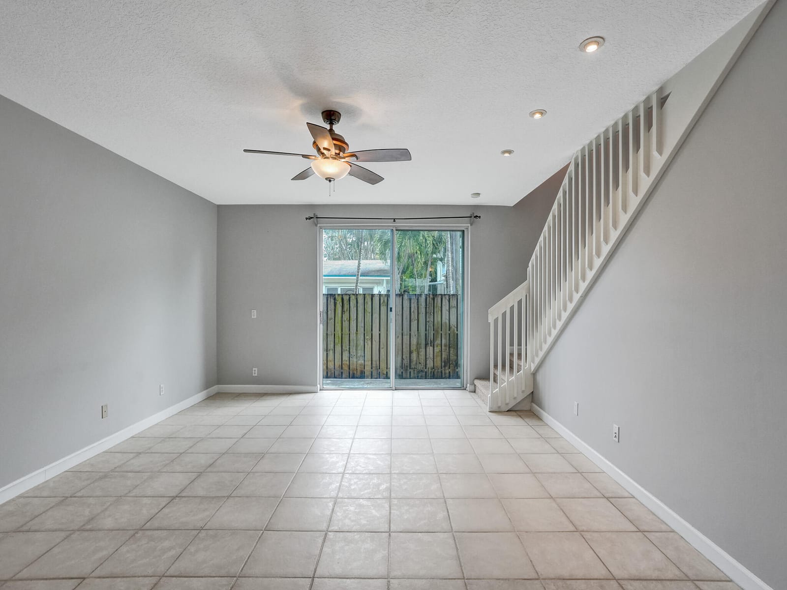 1210 W Las Olas Boulevard, Fort Lauderdale, FL 33312 photo 5