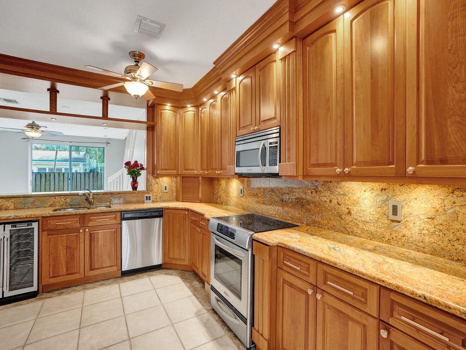 1210 W Las Olas Boulevard, Fort Lauderdale, FL 33312 photo 9