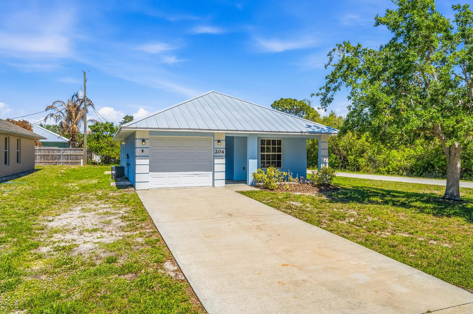 204 SW 14th St Street SW 1, Vero Beach, FL 32962