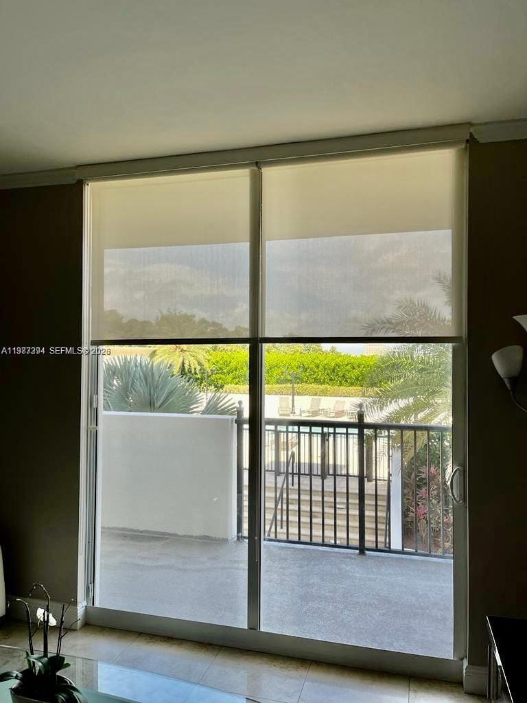 4100 Salzedo Street 503 — photo 2