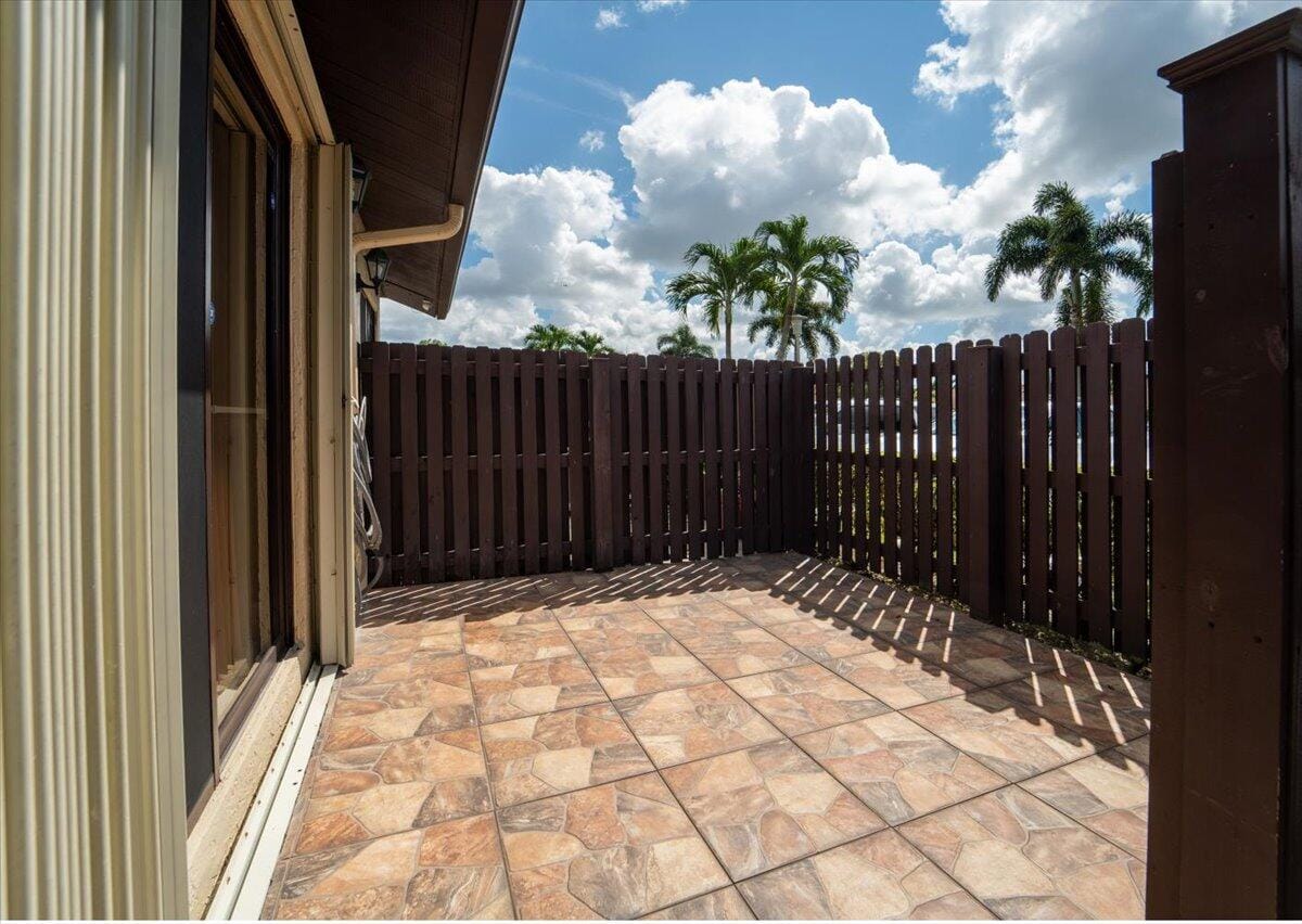 630 Sea Pine Way I A — photo 6