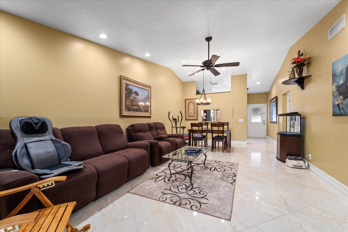 630 Sea Pine Way I A — photo 10
