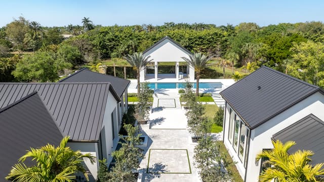 10468 El Caballo Court, Delray Beach, FL 33446