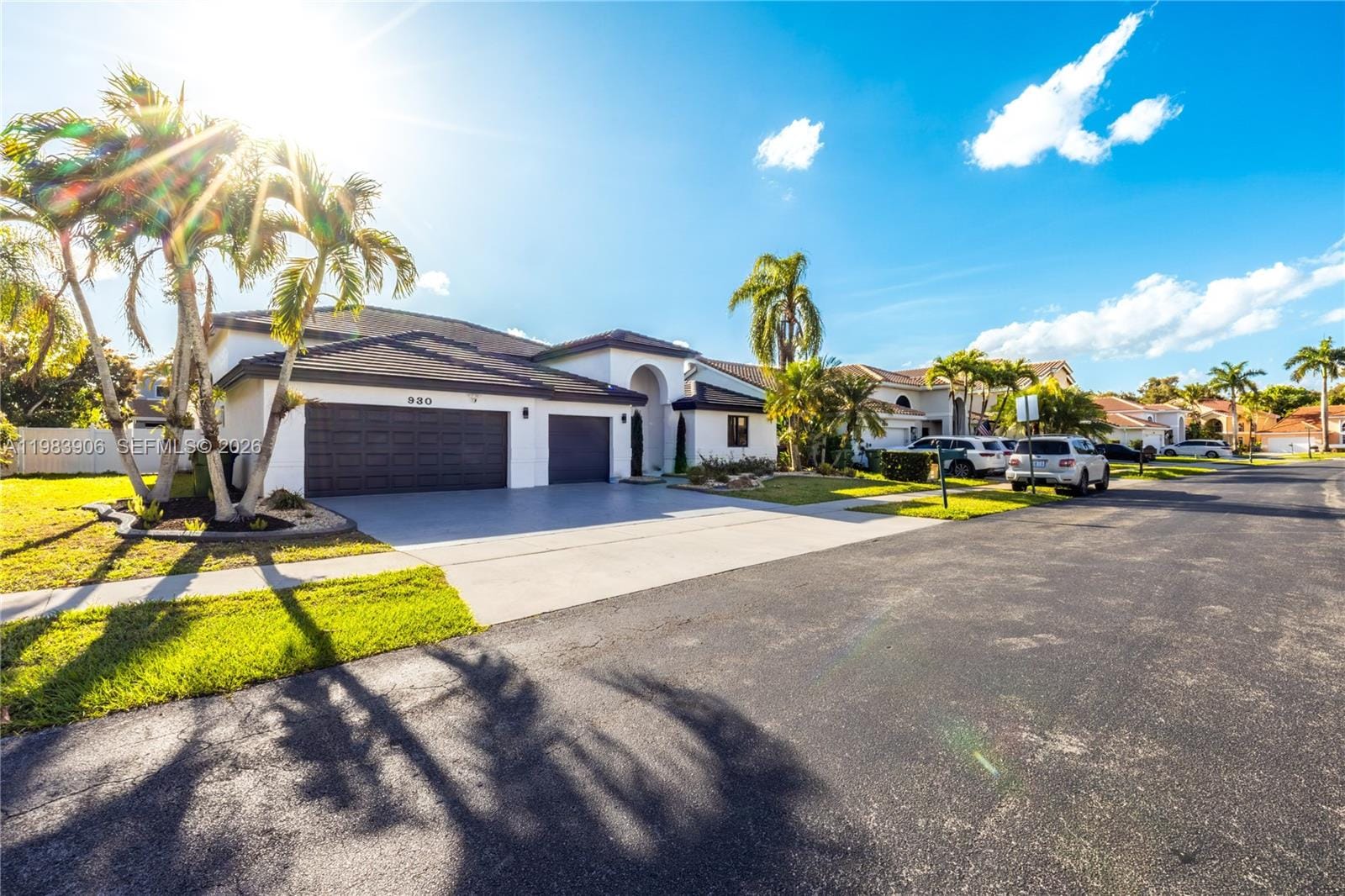 930 NW 197th Avenue, Pembroke Pines, FL 33029 photo 2
