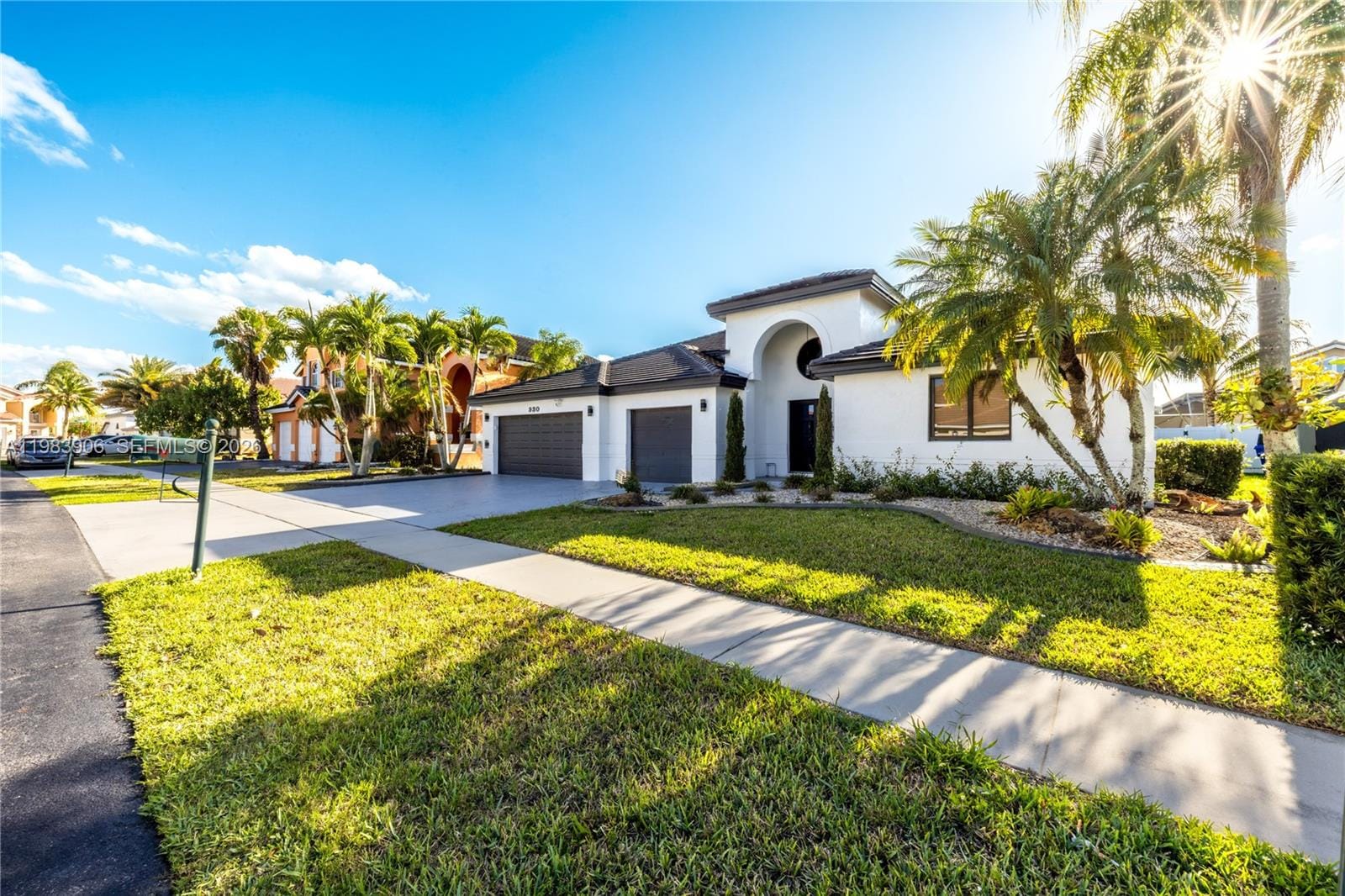 930 NW 197th Avenue, Pembroke Pines, FL 33029 photo 3