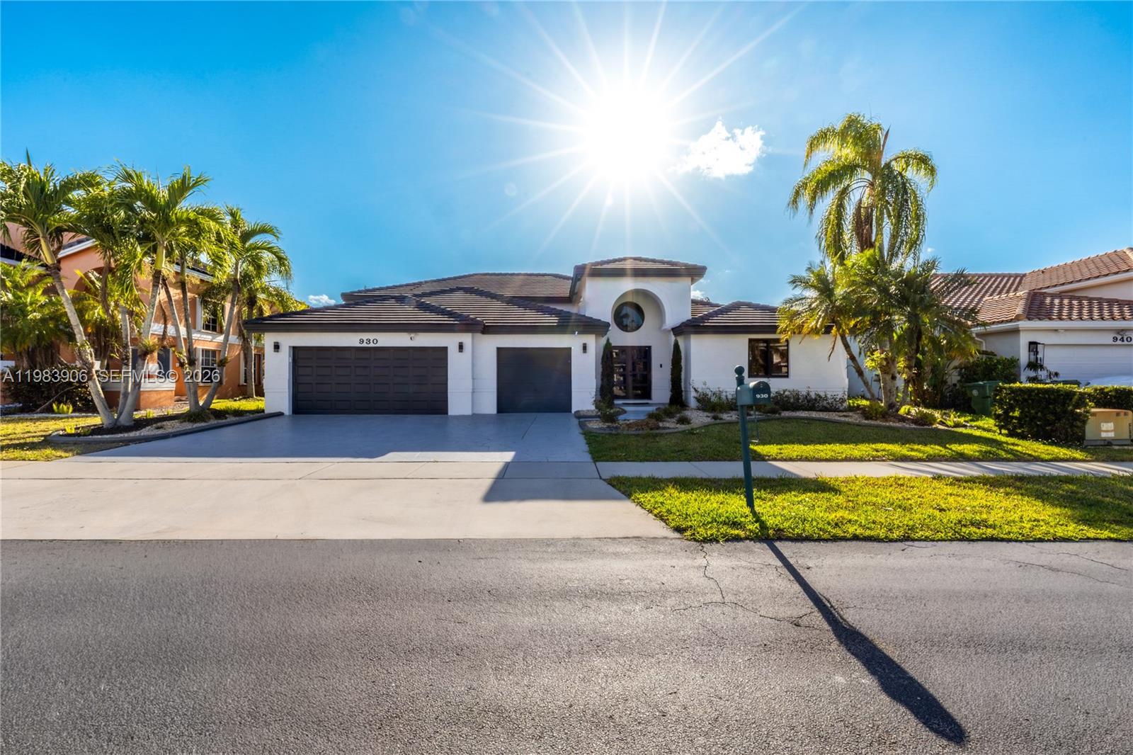 930 NW 197th Avenue, Pembroke Pines, FL 33029, Pembroke Pines