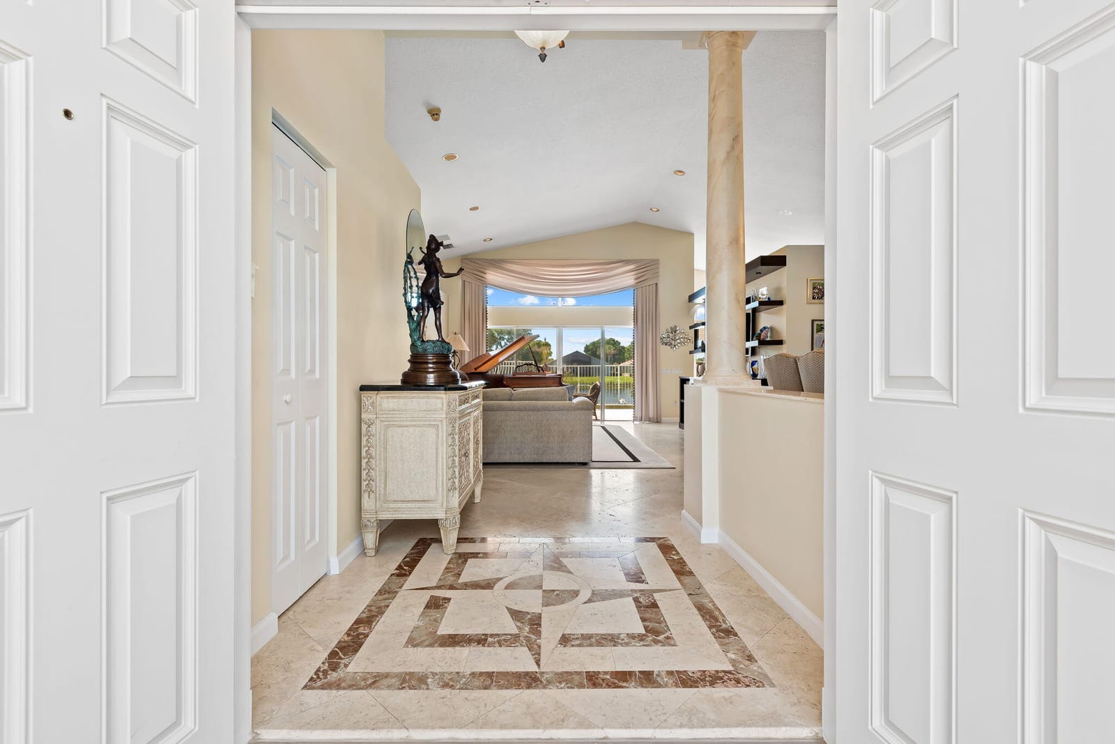 11655 Pamplona Boulevard, Boynton Beach, FL 33437 photo 4
