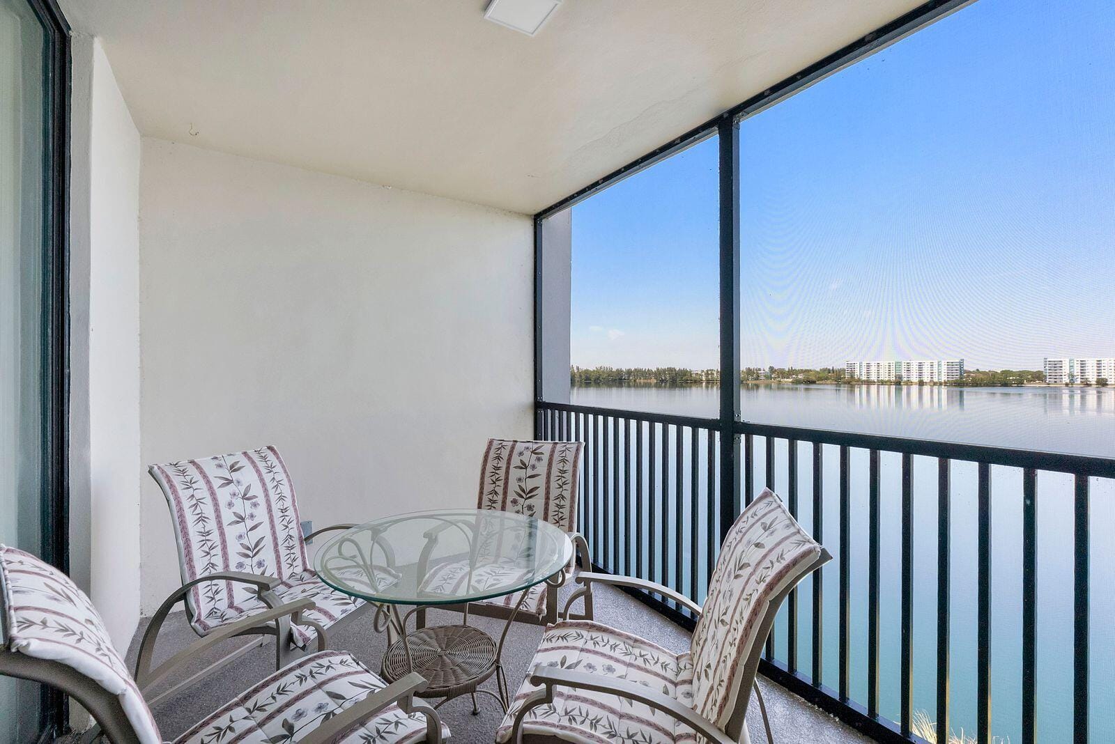 116 Lake Emerald Drive 403, Oakland Park, FL 33309 photo 14