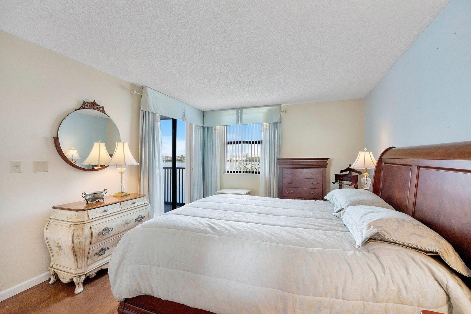 116 Lake Emerald Drive 403, Oakland Park, FL 33309 photo 9