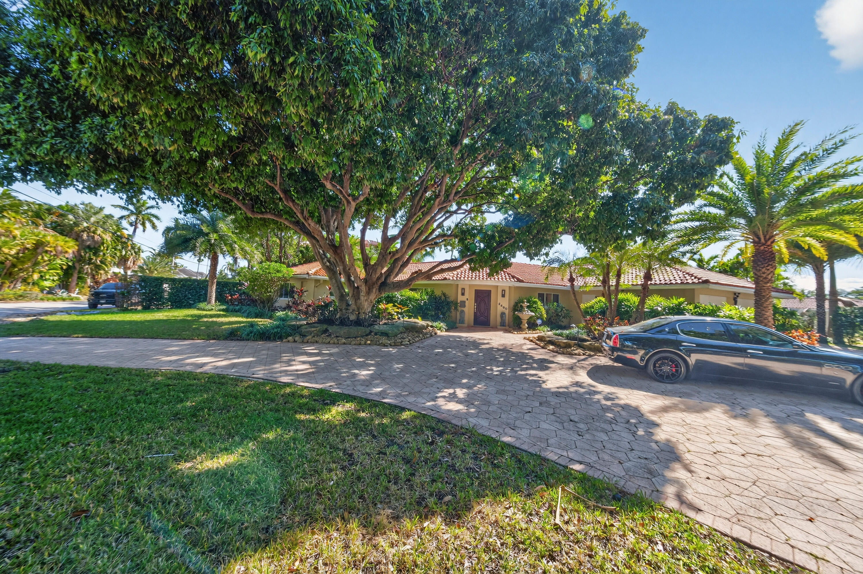 2460 Bayview Drive, Fort Lauderdale, FL 33305, Fort Lauderdale