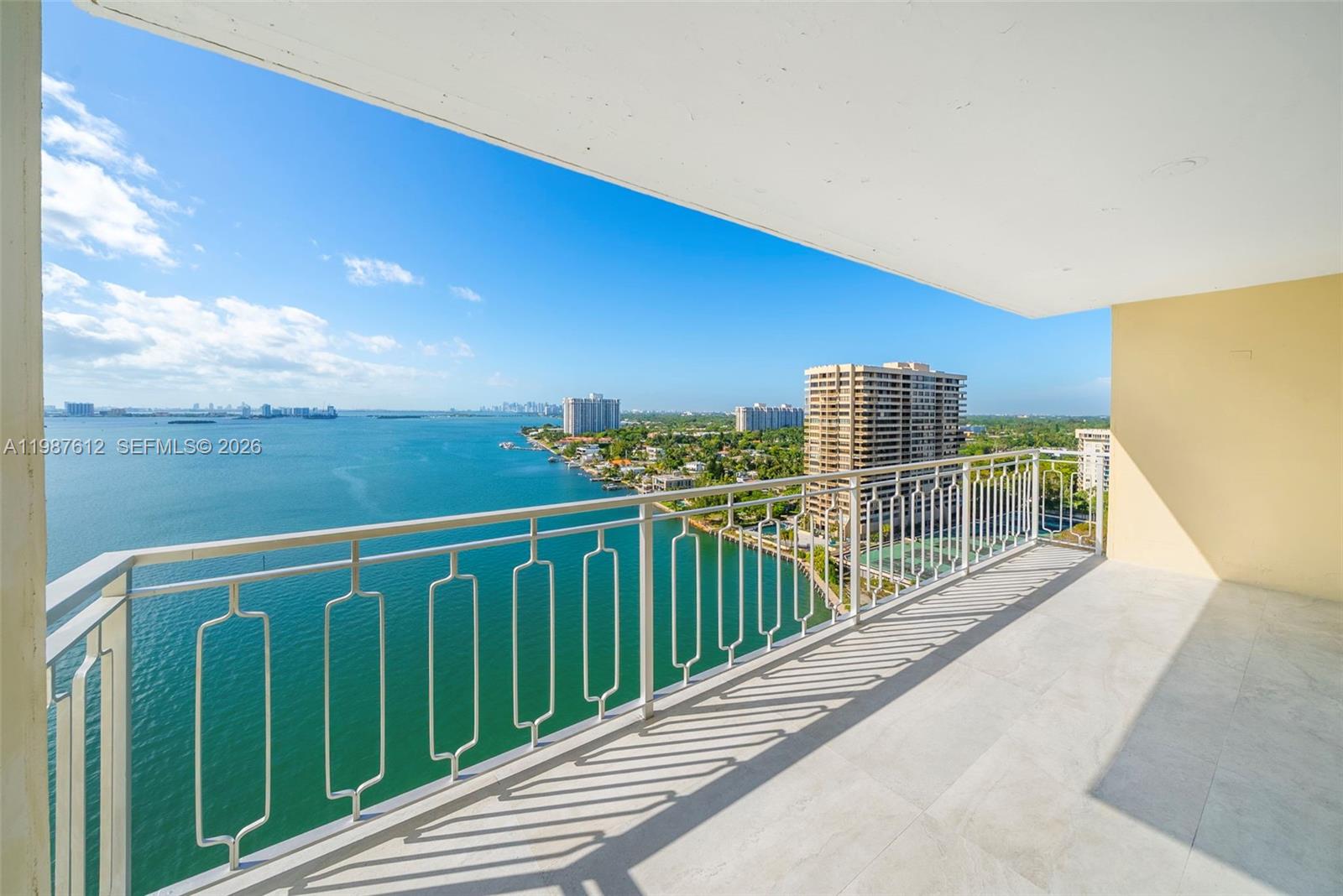 11111 Biscayne Boulevard 19D, Miami, FL 33181, Miami