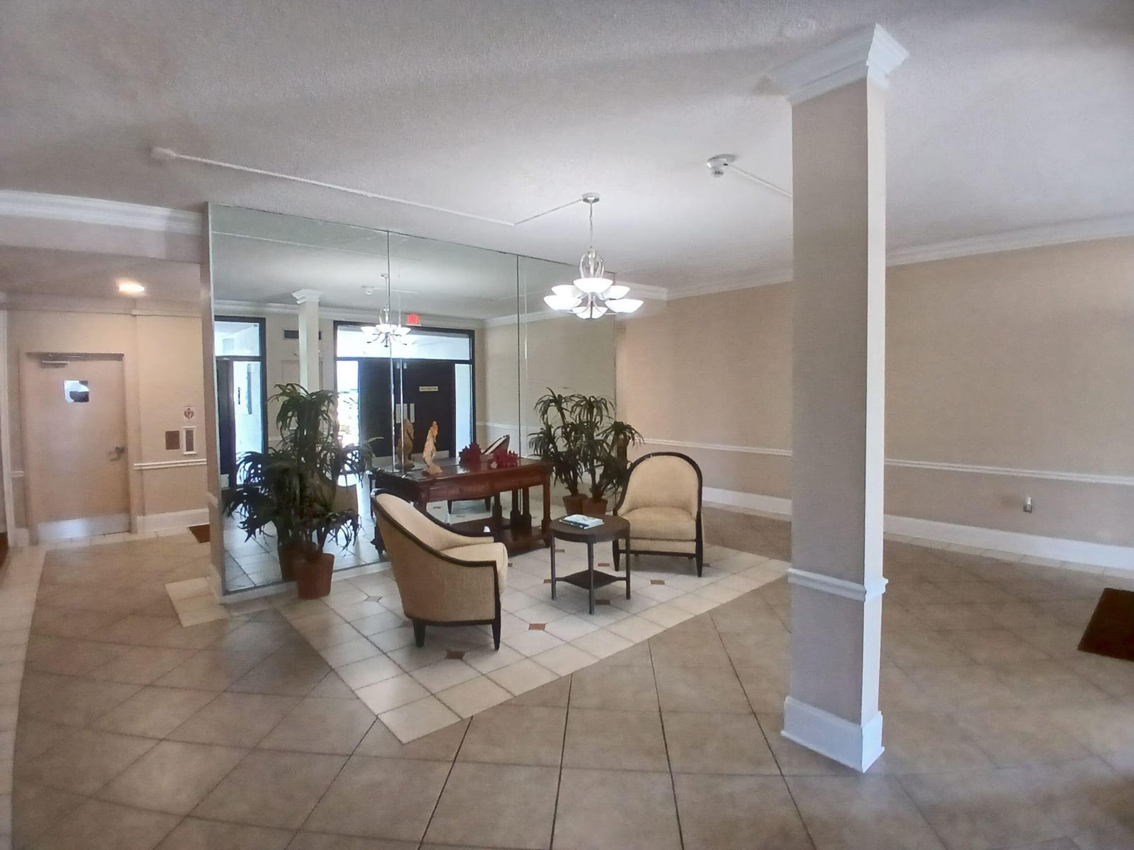 470 Executive Center Drive 4n, West Palm Beach, FL 33401 photo 6