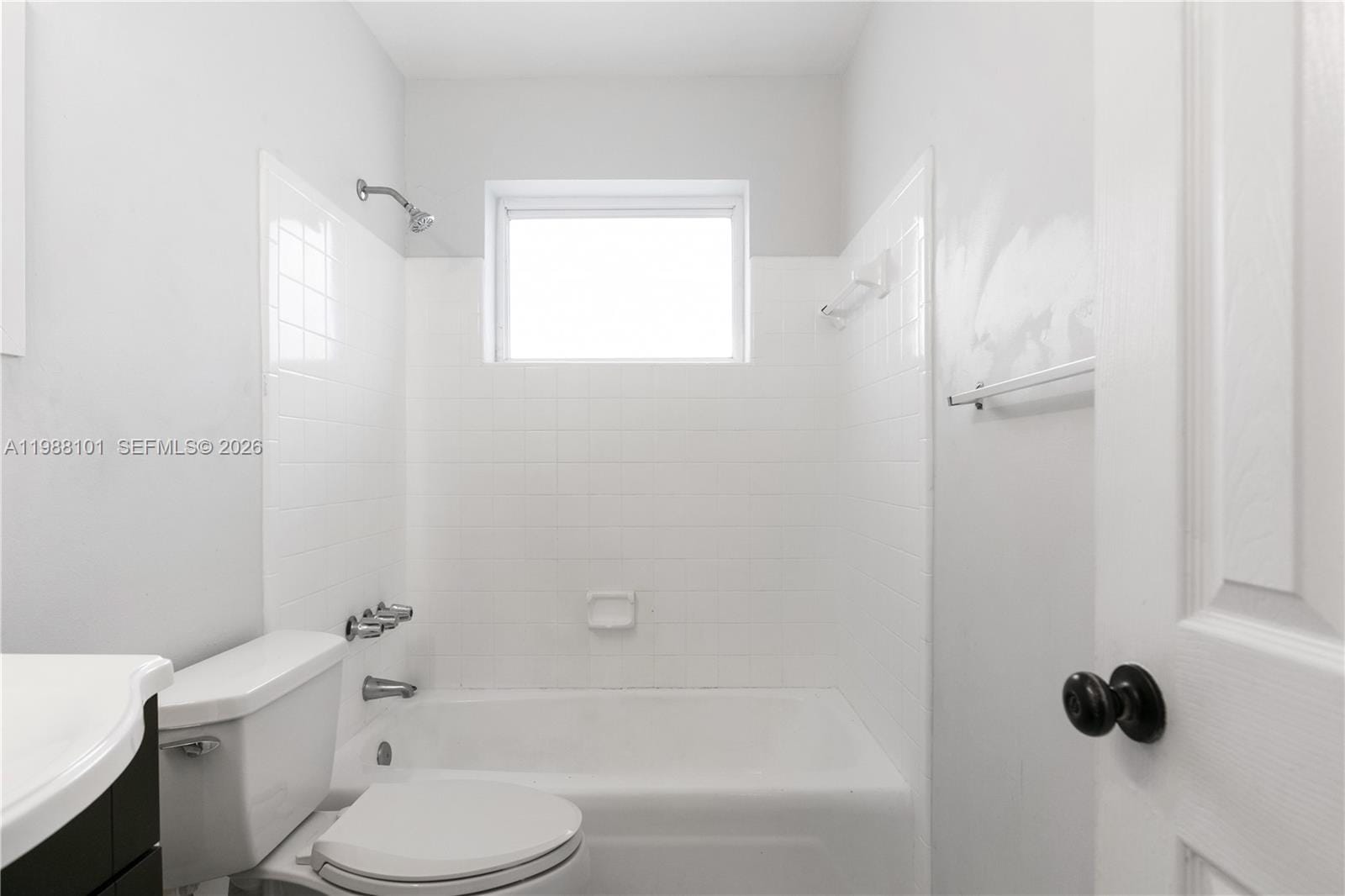 1511 NW 85th Way, Pembroke Pines, FL 33024 photo 11