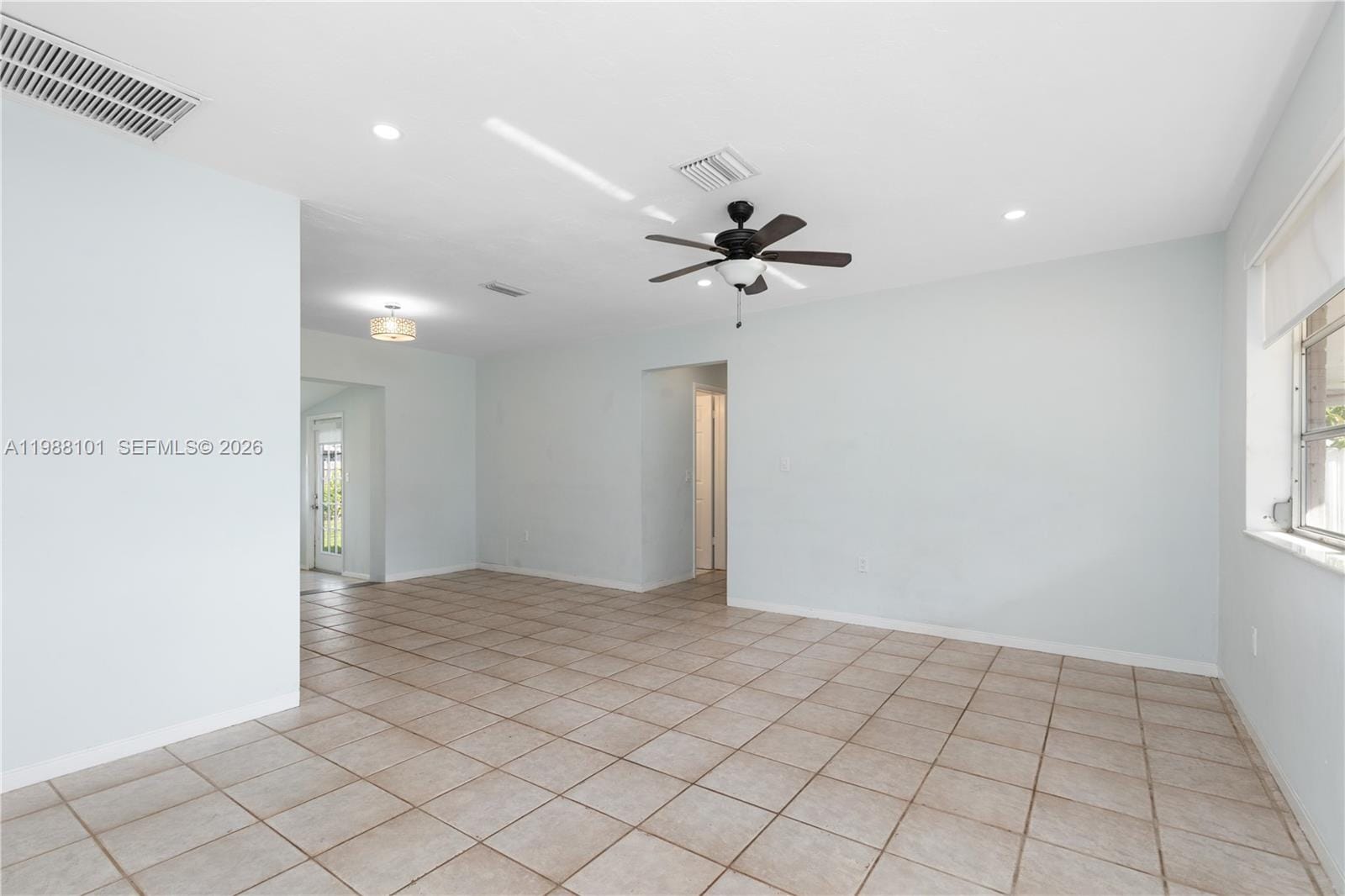 1511 NW 85th Way, Pembroke Pines, FL 33024 photo 6
