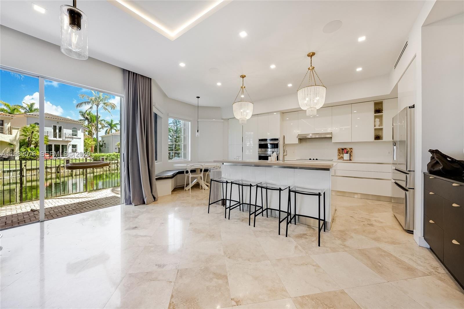 20765 NE 32nd Avenue, Aventura, FL 33180 photo 3