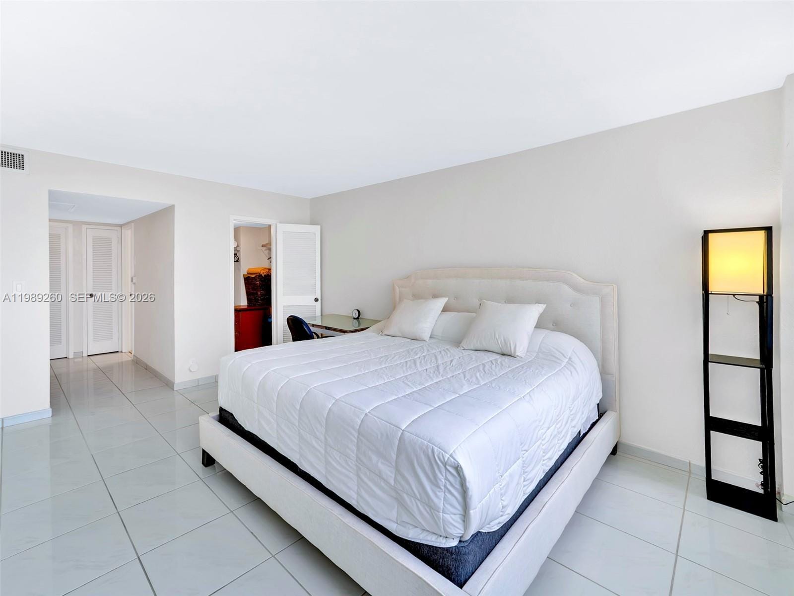 3140 S Ocean Drive 612 — photo 7
