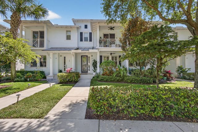 1122 Dakota Drive, Jupiter, FL 33458