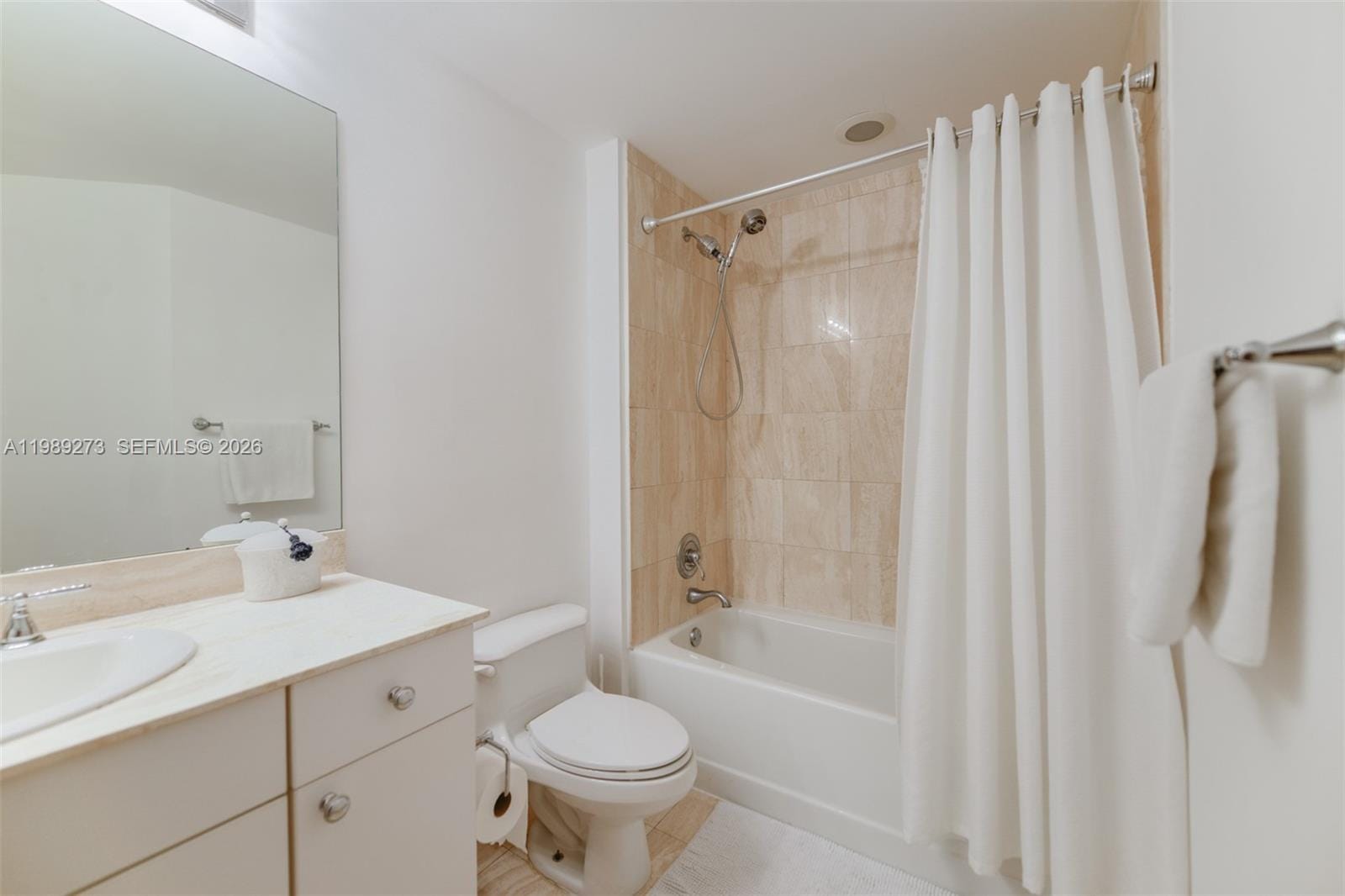 21050 Point Place 702, Aventura, FL 33180 photo 24