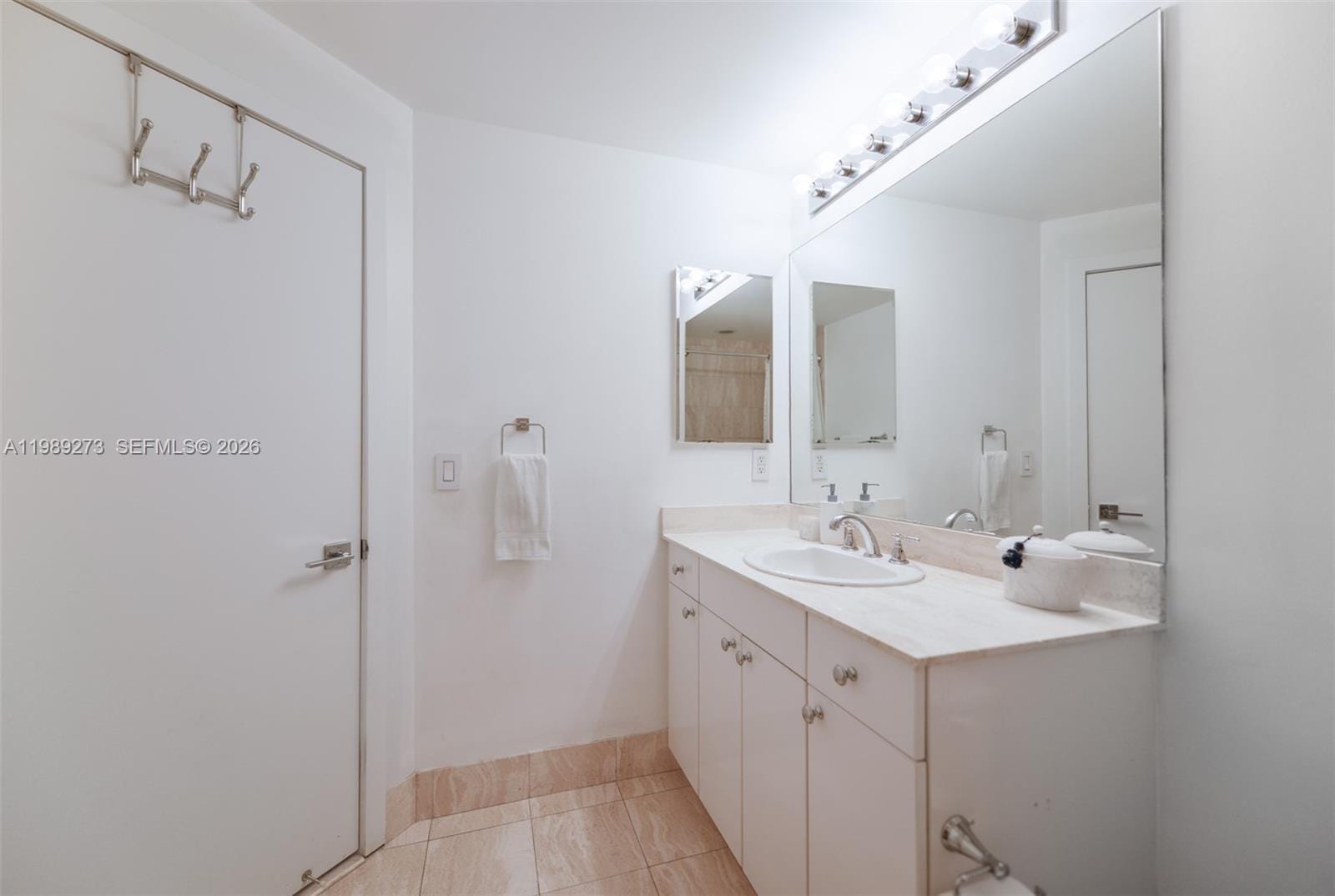 21050 Point Place 702, Aventura, FL 33180 photo 25