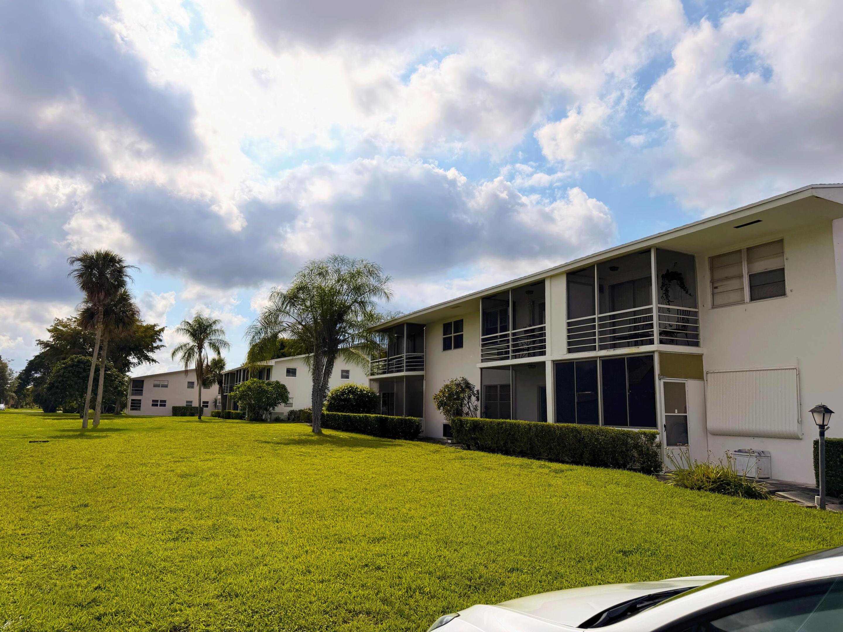 136 Coventry 136, West Palm Beach, FL 33417, West Palm Beach